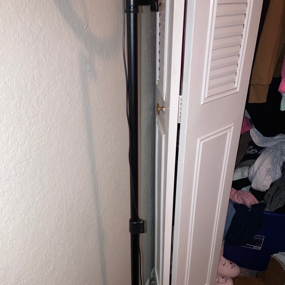 Ring light. - Picture 2 of 2